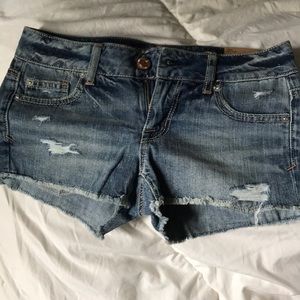 American Eagle Shortie shorts